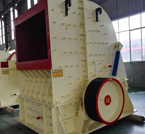 立軸反擊式破碎機(jī) 昆明科工破碎機(jī)廠家